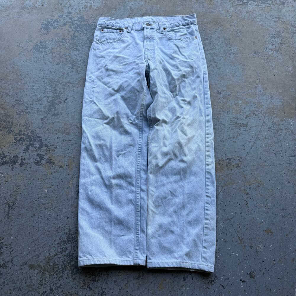 Vintage Levi’s Light Wash 505 Straight Leg Jeans Made In USA